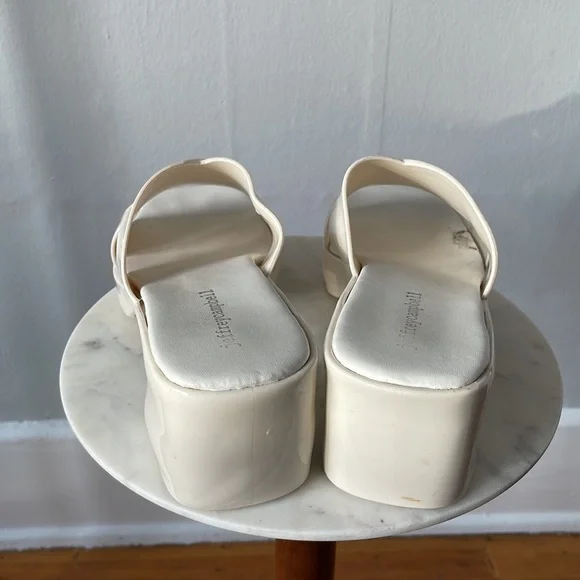 Jeffrey Campbell Cream Platform Bubblegum Slide Sandals - Picture 3 of 5